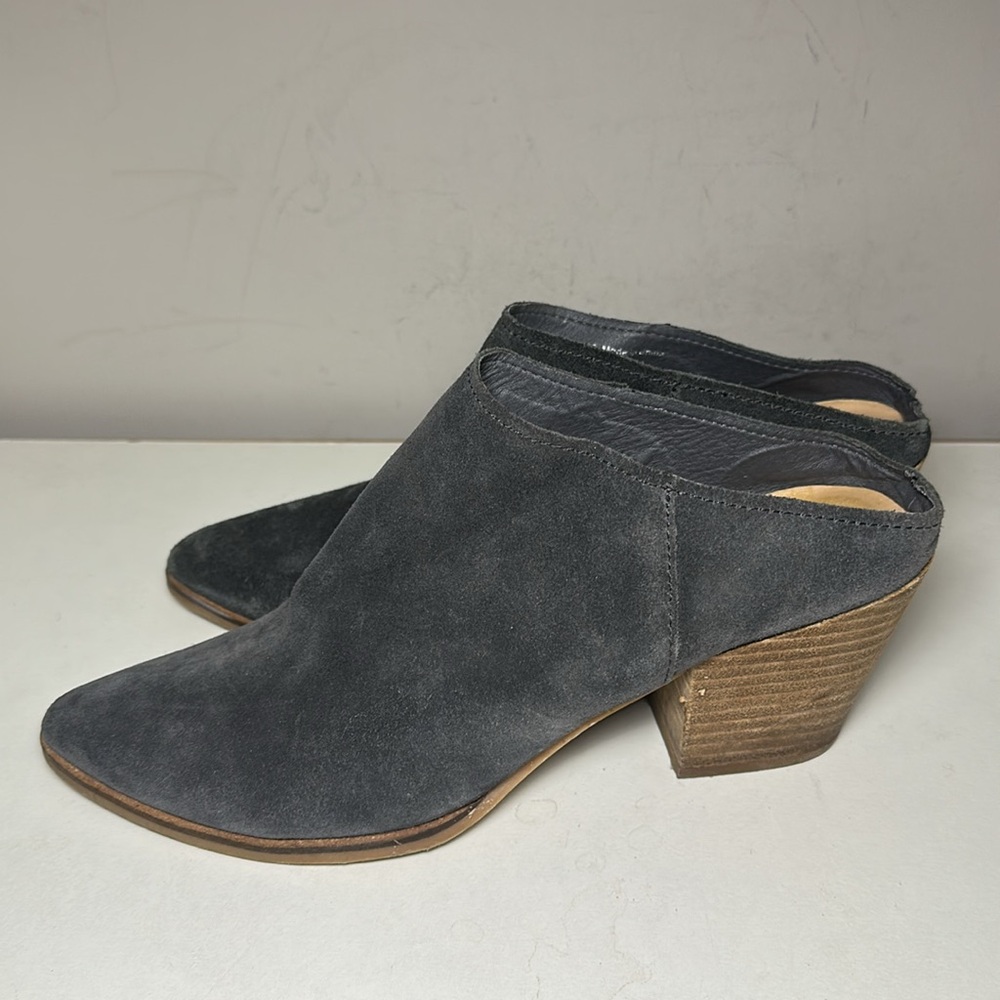 Dolce Vita Charcoal dark gray Suede Mules
